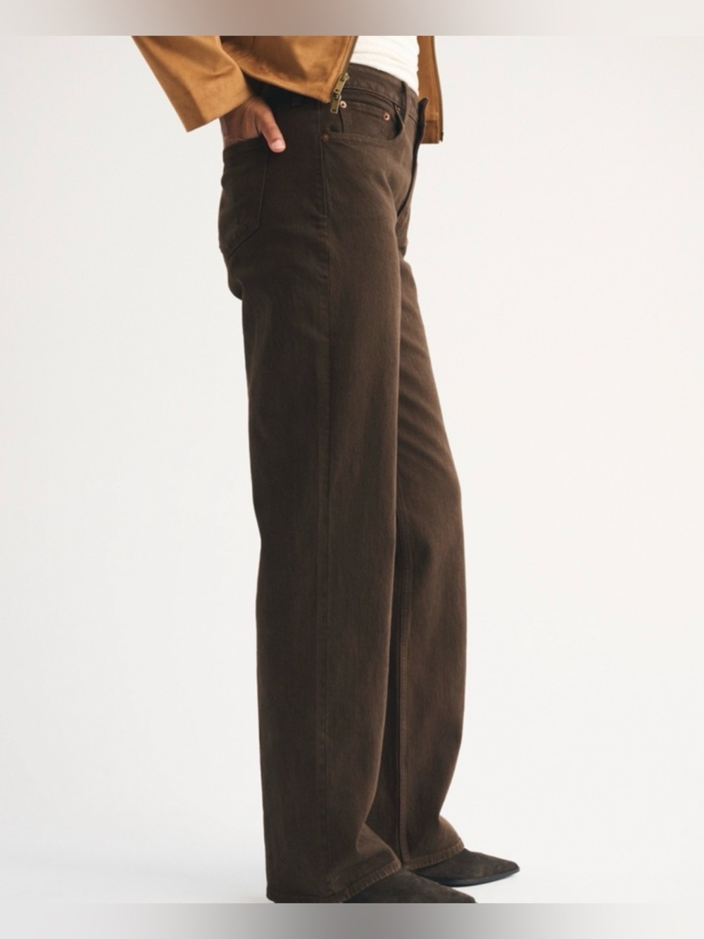 A&F Curve Love HR 90s Relaxed Jean - Picture 3 of 6